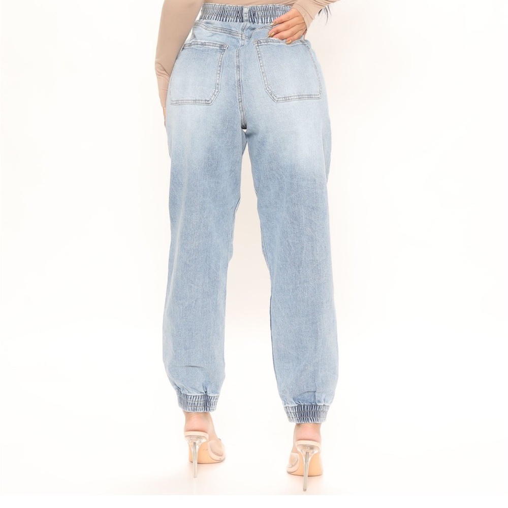 High Rise Denim Jeans - Picture 2 of 4